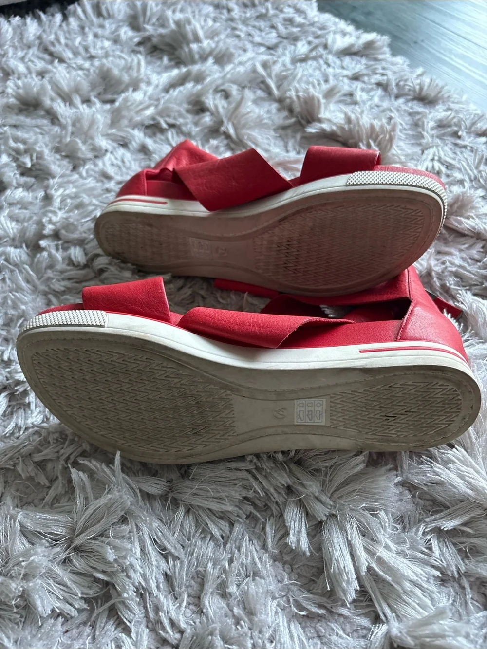 Eileen Fisher Red Leather Crisscross Ankle Sandals